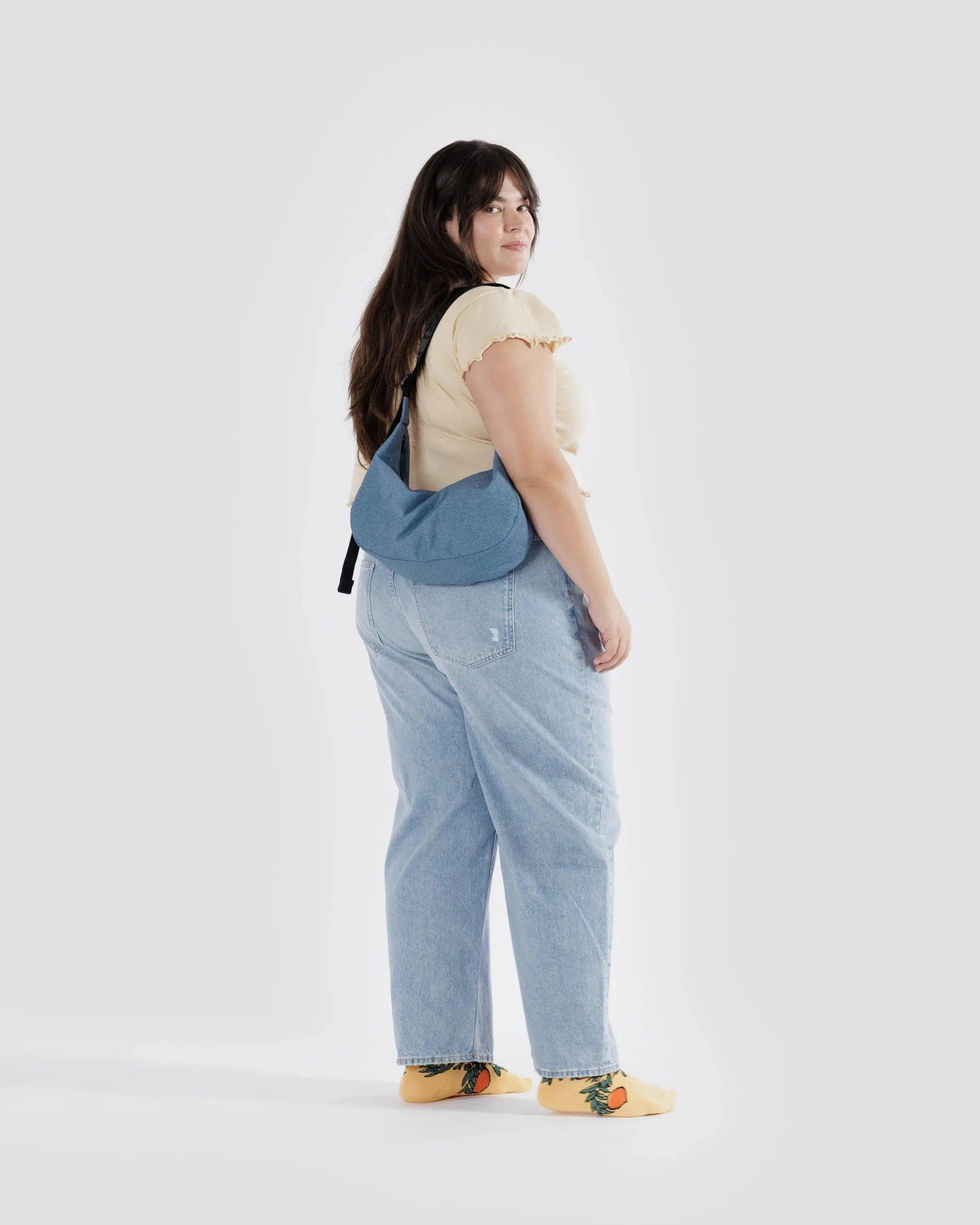 SAC CRESCENT MEDIUM - Denim - BAGGU - Boutique Shoosh